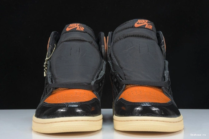 555088-028  3.0 Retro Jordan 1 High  Backboard Shattered 0821